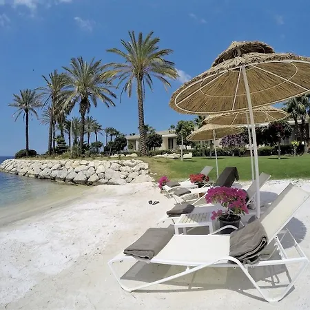 Marina Garden Hotell 4*