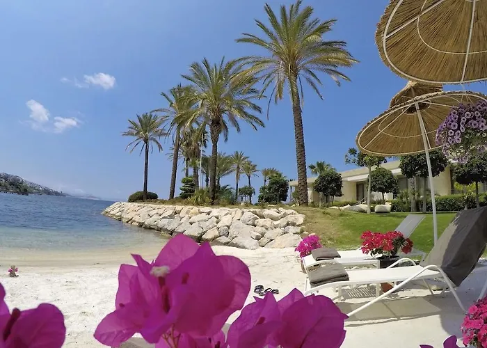 Marina Garden Hotel